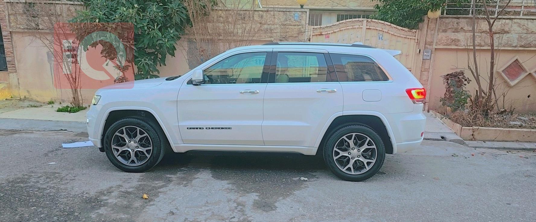 جيب جراند شيروكي